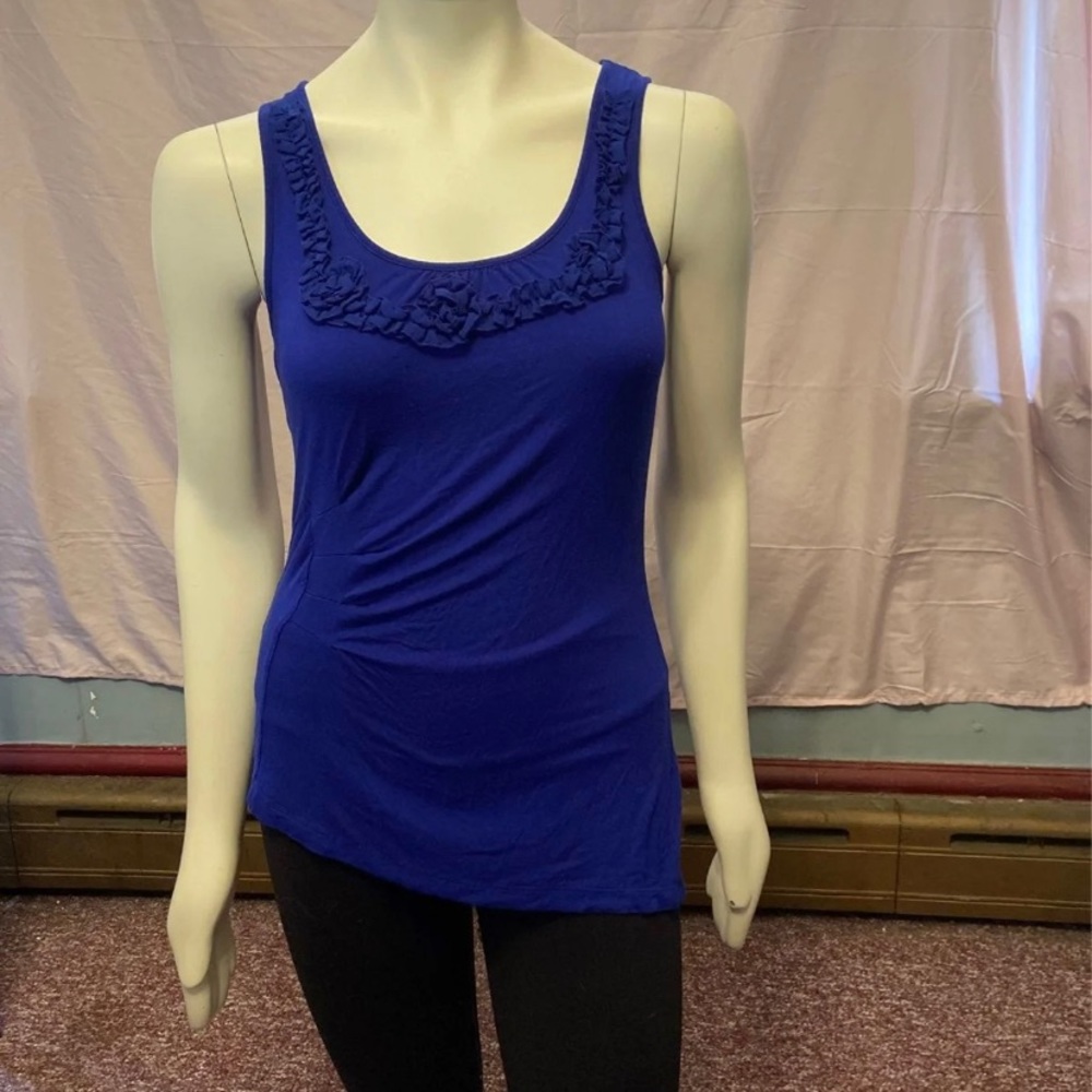 Cable & Gauge Women’s Sleeveless Blouse